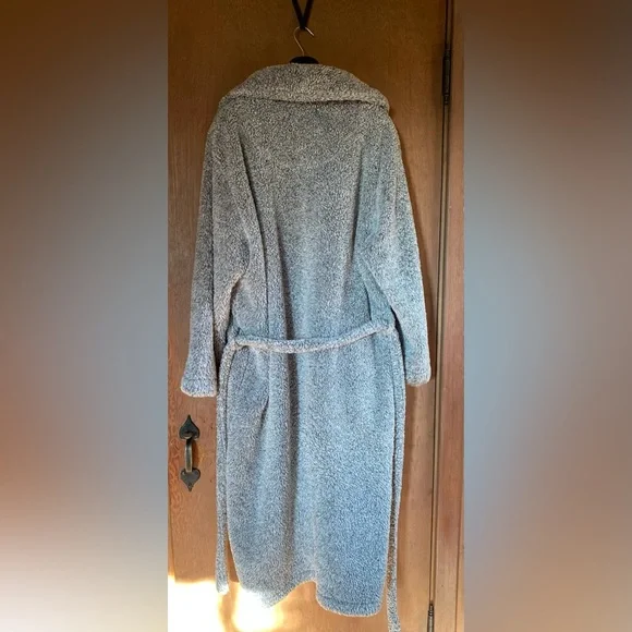 DENVER Hayes Bath Robe - Picture 2 of 5